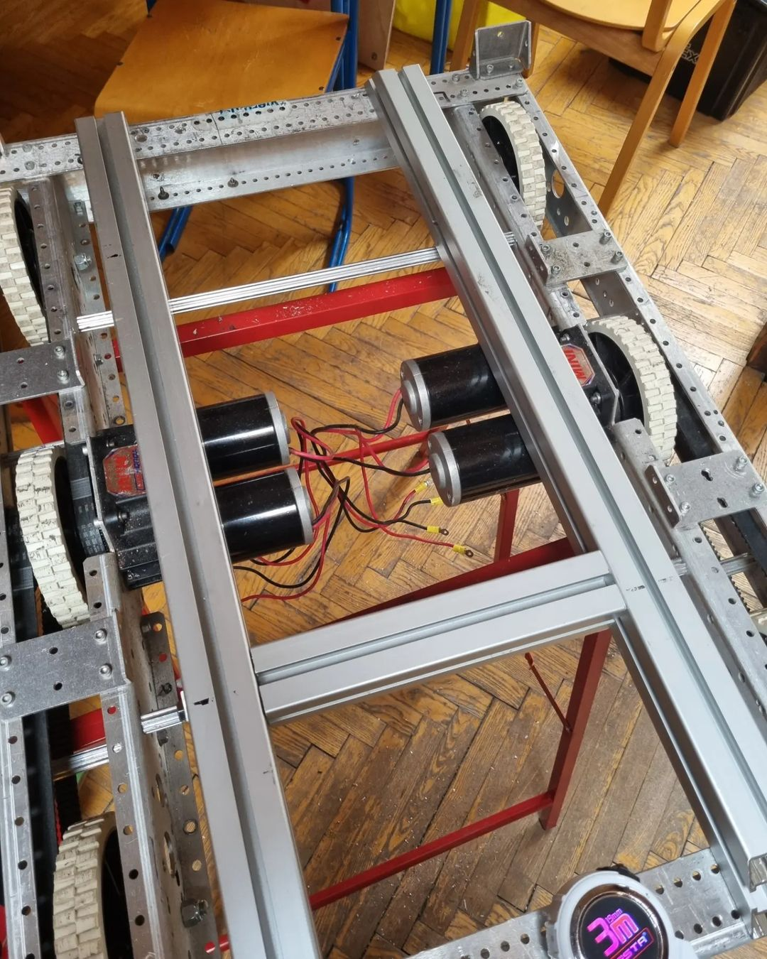 Barebones robot